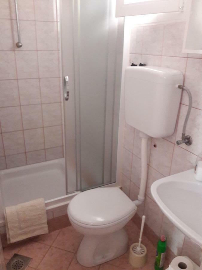 Apartmani Dokoza Vir Eksteriør billede